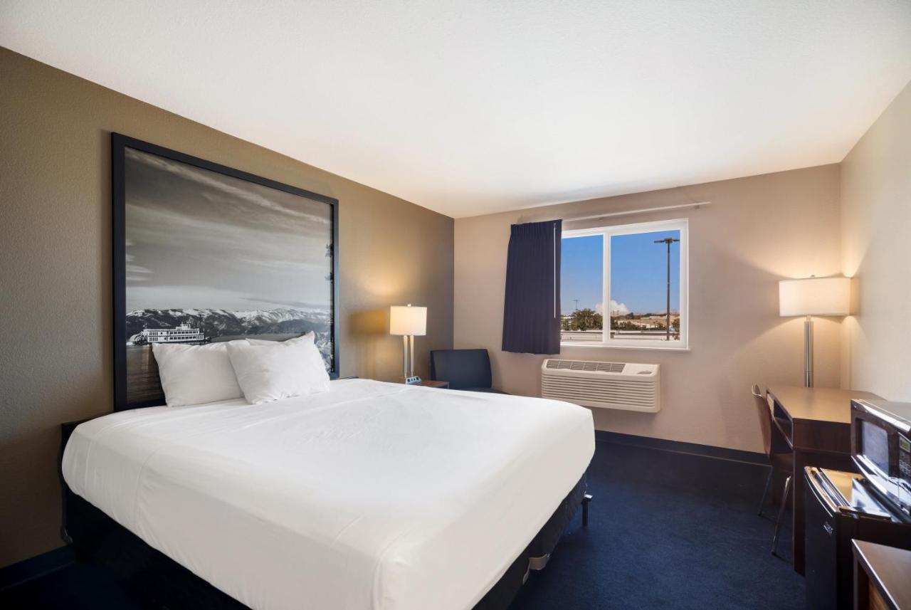 Americas Best Value Inn Sparks Esterno foto