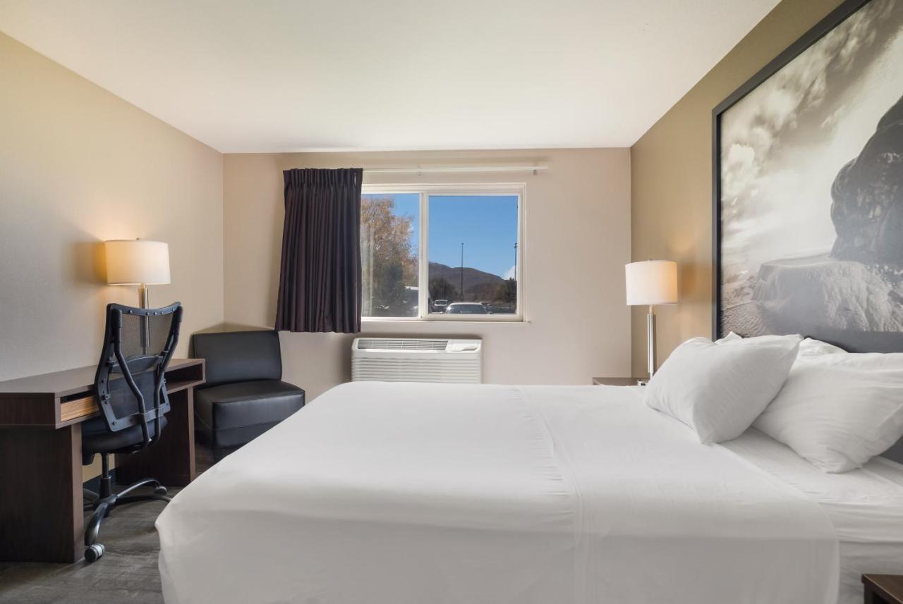 Americas Best Value Inn Sparks Esterno foto