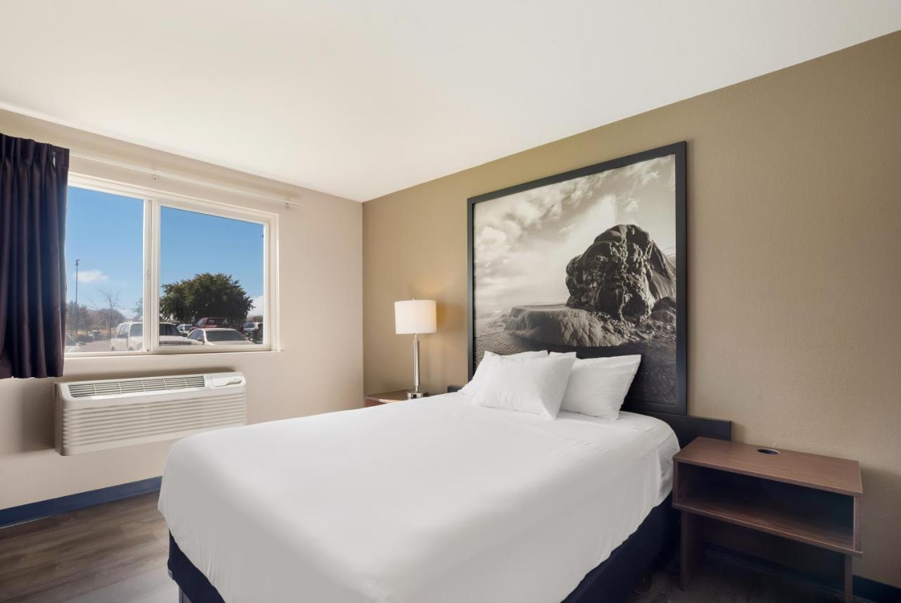 Americas Best Value Inn Sparks Esterno foto