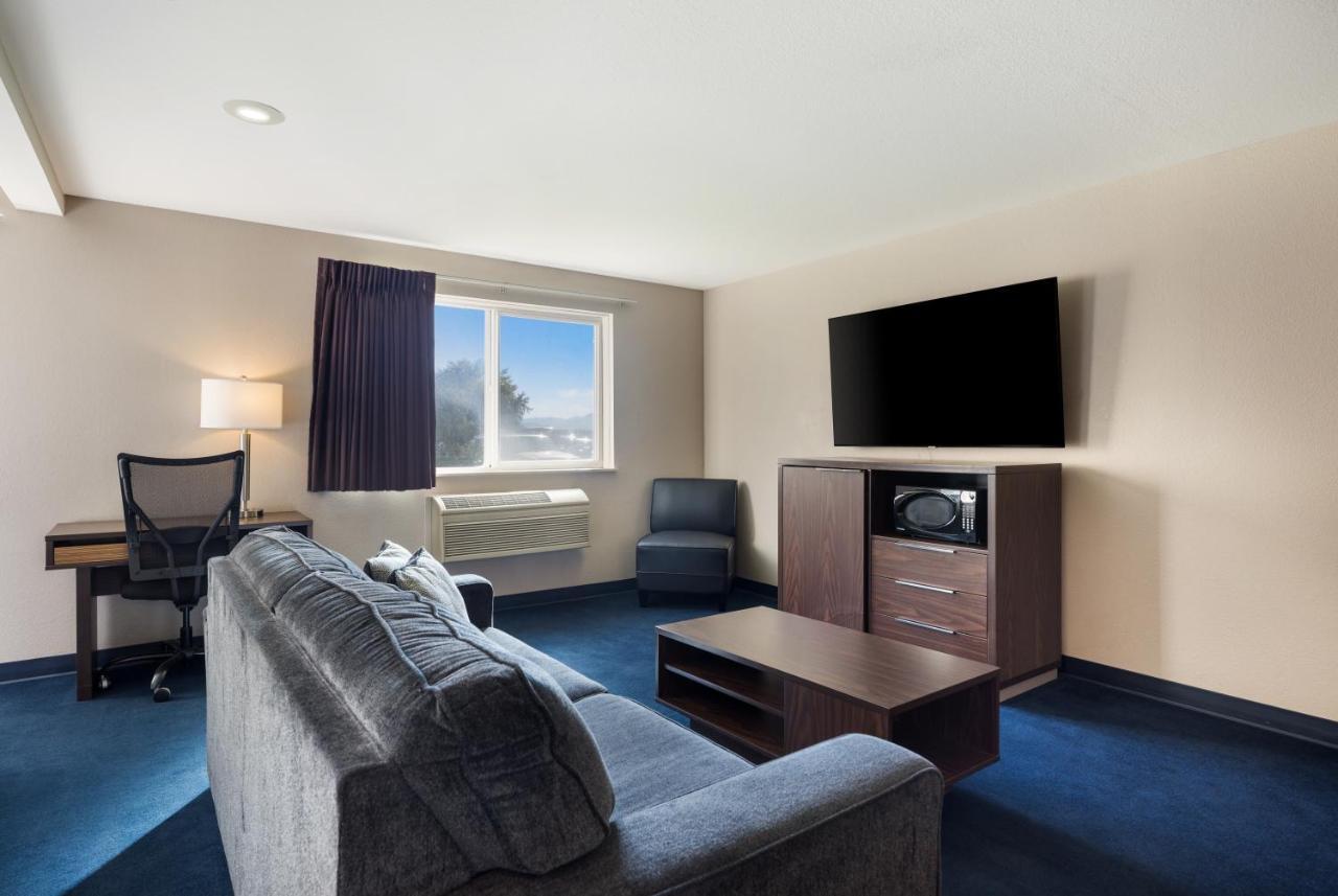 Americas Best Value Inn Sparks Esterno foto